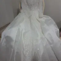 لباس عروس|لباس|قرچک, میرزائی جنوبی|دیوار