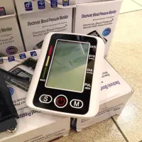 فشارسنج سخنگوی فارسی صفحه بزرگ و دقیق آرم استایل|پزشکی|تبریز, |دیوار