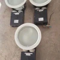 تعدادی چراغ