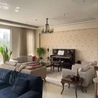 با۲۶۵۰صاحب یک واحد شیک در پایین پیروزی شوید