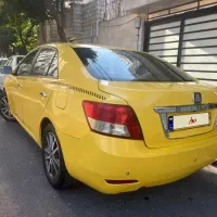 تاکسی فروشی