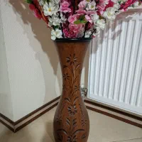 گلدان سفالی وگل مصنوعی|گل مصنوعی|شاهین‌شهر, عطار|دیوار