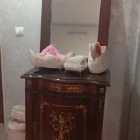 آینه کنسول و ویترین