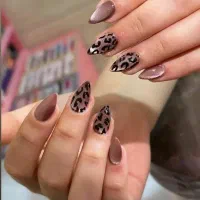 مدل ناخن (کاشت .ژلیش. لمینت )