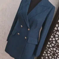 نیازمند اتو کار و دکمه زن هستم