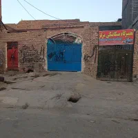 ملک فروشی /گاراج قدیم/مرکز جماعت/رستوران ها