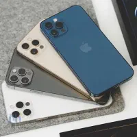 آیفون ۱۲ پرو و آیفون ۱۳ نرمال  اسینم