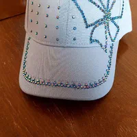 کلاه کپ گلدوزی|لباس|تبریز, |دیوار