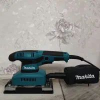 سمباده لرزان ماکیتا BO710