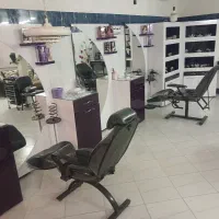 کلیه وسایل آرایشگاه زنانه