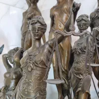 مجسمه برنزی ترازو|مجسمه، تندیس، ماکت|تهران, نجات اللهی|دیوار