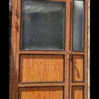 درب آلومینیومی در حد نو|مصالح و تجهیزات ساختمان|سروستان, |دیوار