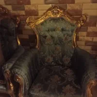 مبل استیل هفت نفره سالم وتمیز با میزعسلی