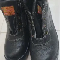 کفش ایمنی|کیف، کفش، کمربند|گیلان غرب, |دیوار