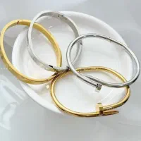 دستبند کارتیر