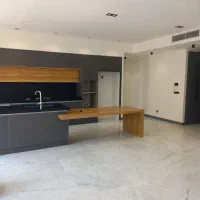 فول امکانات ۸۵ متر بالای جلال        ( فرعی  تاپ )