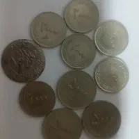 چند عدد سکه قدیمی فروشی