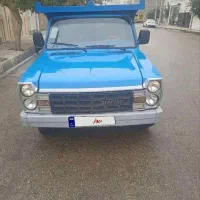 نیسان دوگانه کارخانه