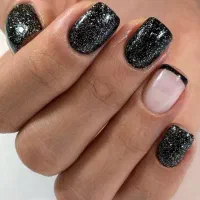 خدمات و آموزش کاشت ناخن+مدرک+معرفی به کار