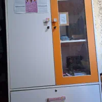 کمد و دراور همراه با آینه