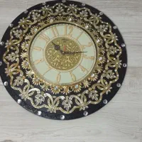 ساعت دیواری