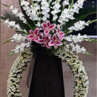 خاطره‌ای آرام و آبرومند برای عزیزان سفرکرده شما