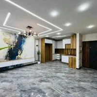 ماه در قلب خانه