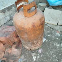 دو عدد کپسول گاز