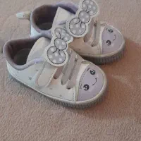 کفش بچگونه|کفش و لباس بچه|مسجد سلیمان, |دیوار