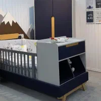 تخت و کمد کودک و فرش و ساعت جا دستمالی