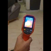 تشخیص ترکیدگی با دستگاه رفع نم لوله کشی نشت یاب
