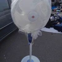 پنکه ایستاده