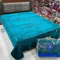 پتو|رختخواب، بالش، پتو|شاهین‌شهر, شهرک گلدیس|دیوار