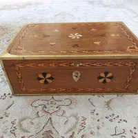 جعبه چوبی قدیمی