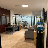 ۳۰۰ متر موقعیت اداری در جردن