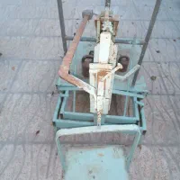 ترازو وباسکول همراه سنگ داخل سنگ ها سرب دا|کلکسیون اشیاء عتیقه|اردبیل, |دیوار