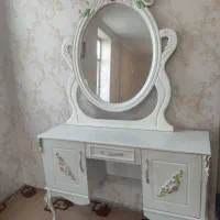 میز و آینه آرایش|تخت و سرویس خواب|کرمان, |دیوار
