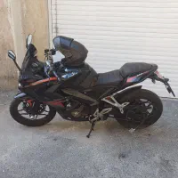 باجاج پالس Rs200 ار اس ۲۰۰ ns ان اس