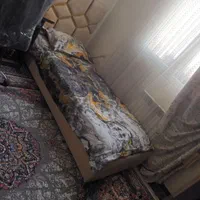 دوتاتخت یک نفره درحدنووسرویس آینه وشلف دیواری|تخت و سرویس خواب|تهران, امیریه|دیوار