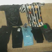 شلوار لی وتیشرت