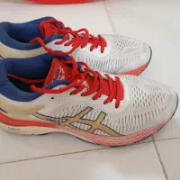 کتونی asics زنانه