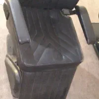 ۲ دستگاه صندلی برقی آرایشگاه|آرایشگاه و سالنهای زیبایی|قزوین, |دیوار