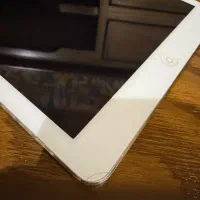 iPad Air 32GB + Cellular|تبلت|مشهد, سجاد شهر|دیوار