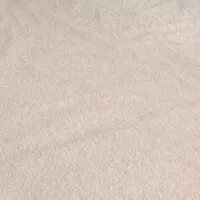 پالاز موکت کرمی ۶متری و موکت بنفش ۹متری سالم
