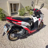 موتور سیکلت کلیک، اصلی در حد نو