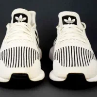 کتونی رانینگ وشهری اورجینال adidas|کیف، کفش، کمربند|رشت, بوسار|دیوار