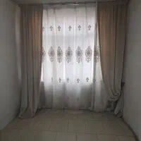 پرده کاملا سالم و در حد نو
