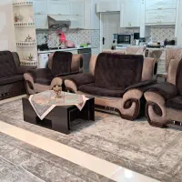 مبل ۷ نفره کاملا تمیز و مرتب