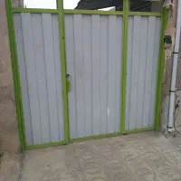 درب حیاطی تمیز