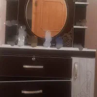 تخت  دونفره ،دو عدد پاتختی،میز ارایش|تخت و سرویس خواب|آزادشهر, |دیوار